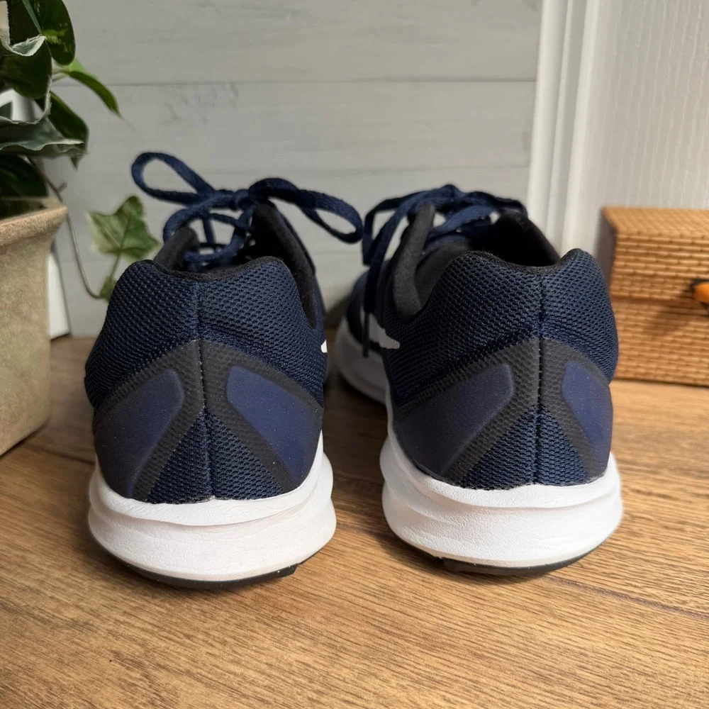 Nike Ladies Navy Blue Size 8 Downshifter 7 Running Shoes - Picture 4 of 6